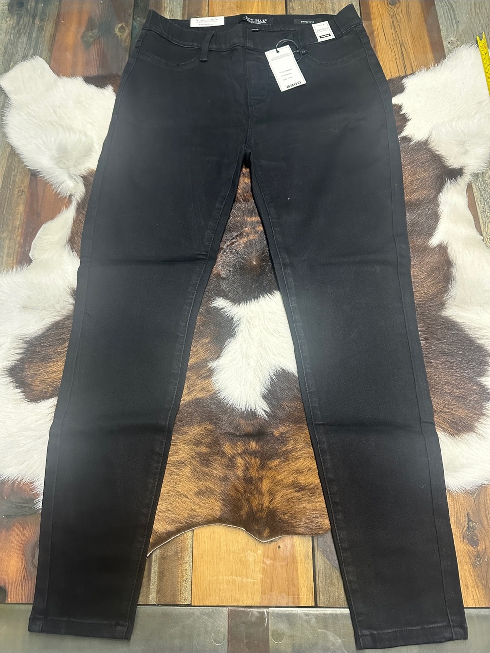 NWT Judy Blue Black Women's Skinny Jeans